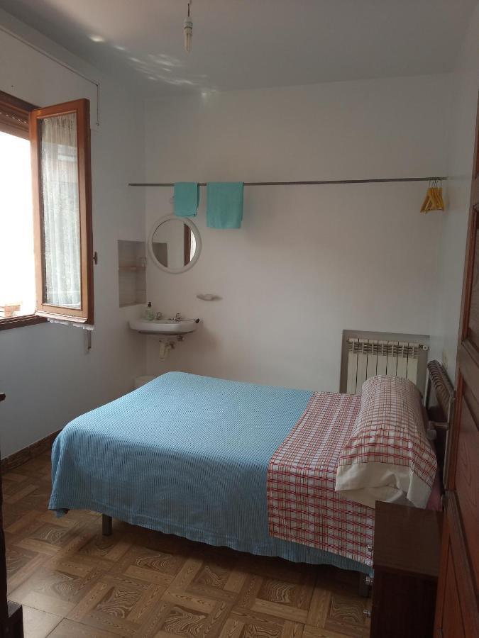Pension Los Pinos Gijón Eksteriør billede