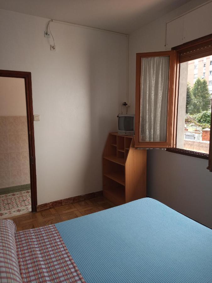 Pension Los Pinos Gijón Eksteriør billede